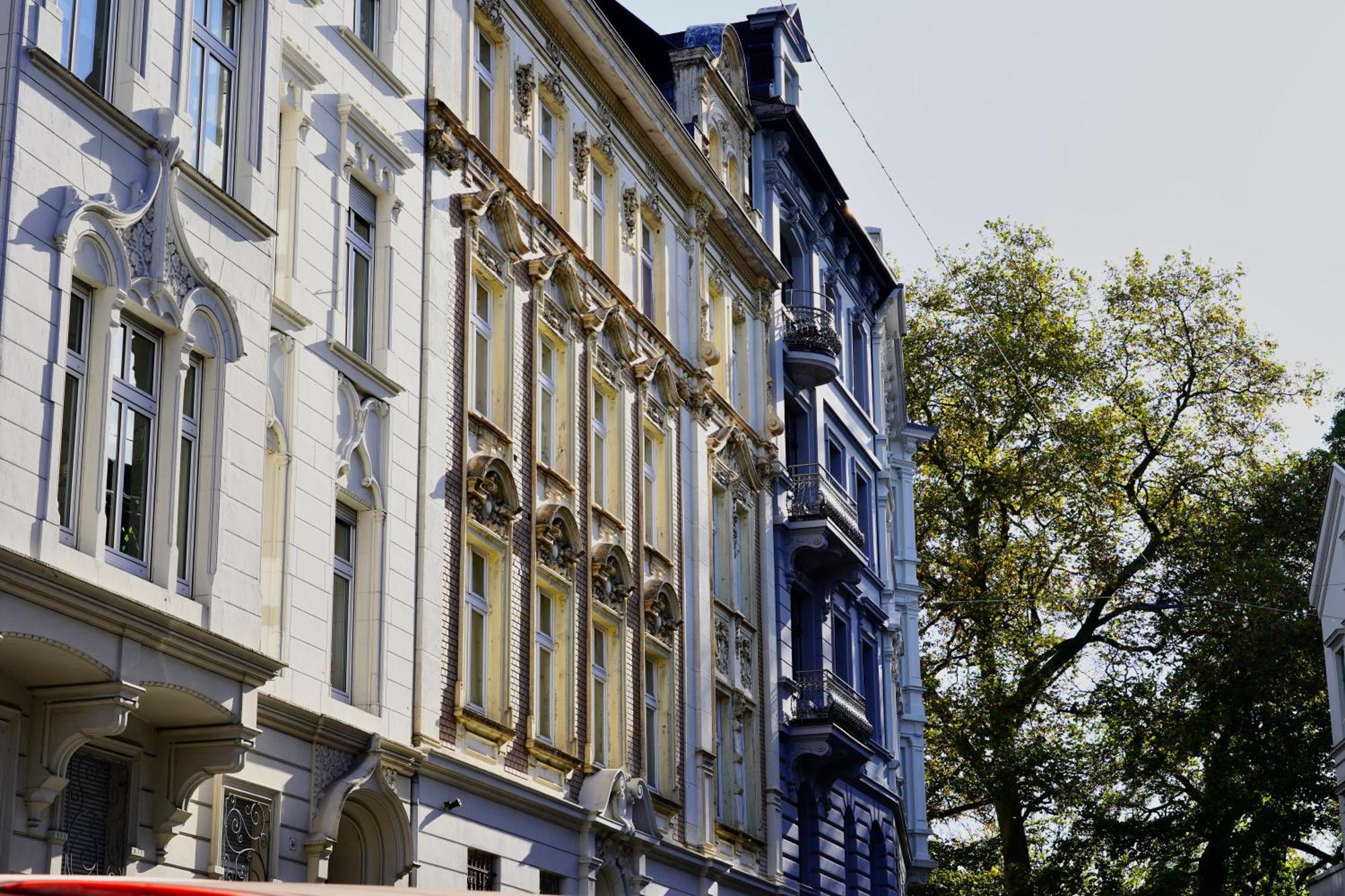 Luxurioeses Altbau Im Szenenviertel Apartment Wuppertal Exterior photo